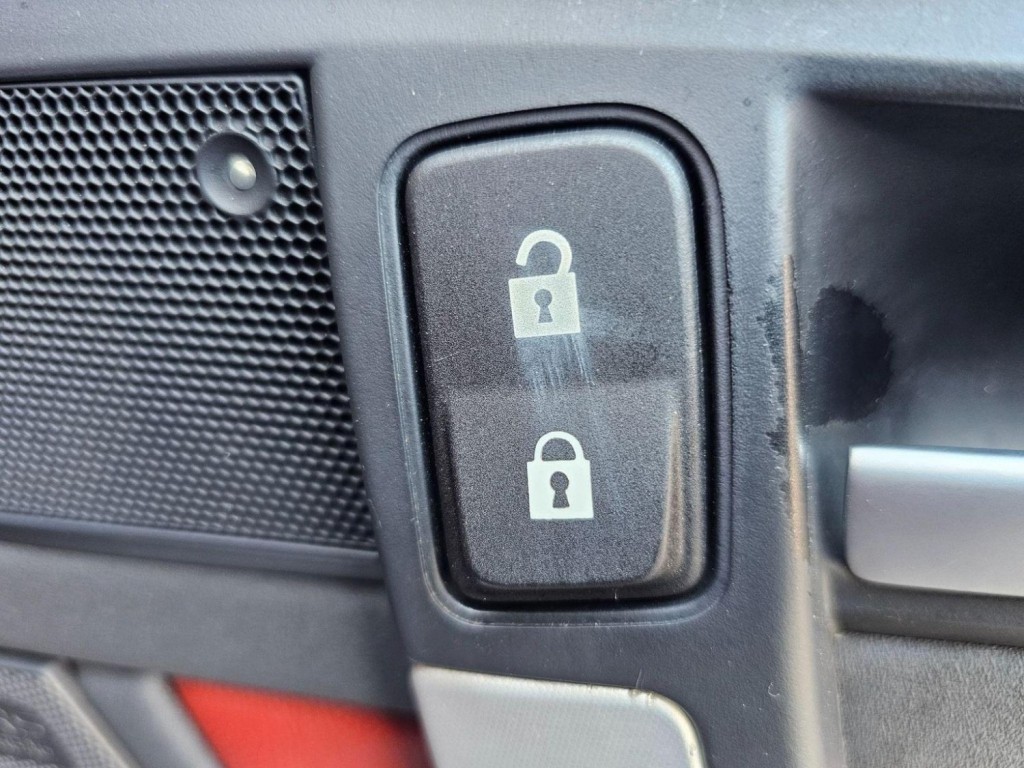 VOLVO C70
