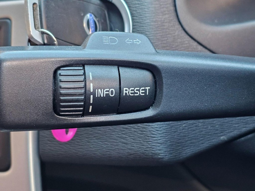 VOLVO C70