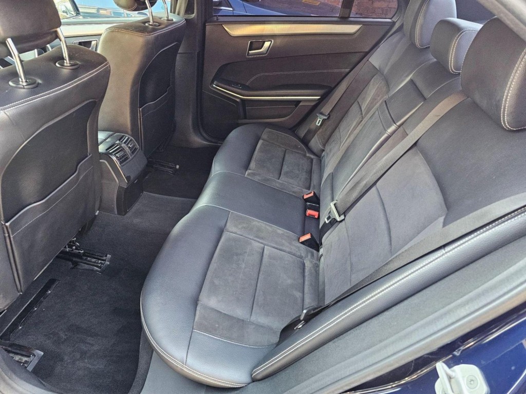 MERCEDES-BENZ E CLASS