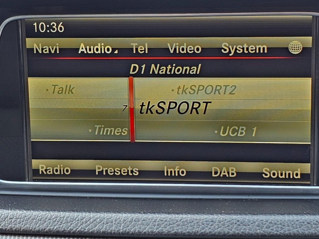 MERCEDES-BENZ E CLASS