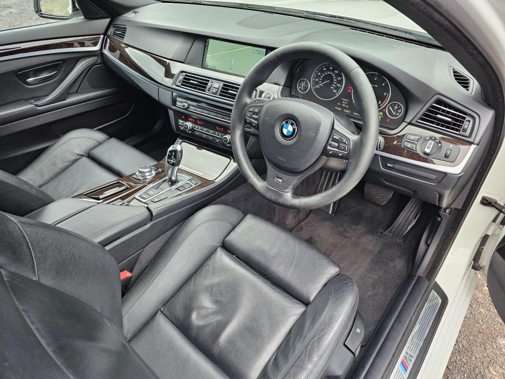BMW 5 SERIES