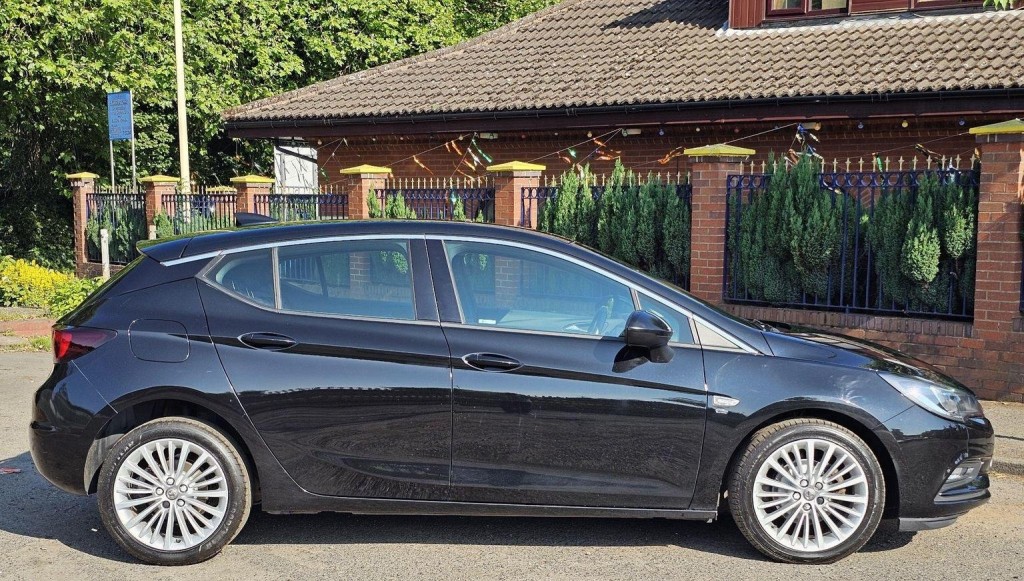 VAUXHALL ASTRA