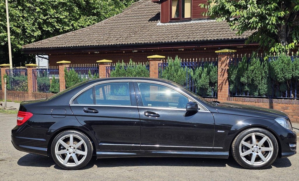 MERCEDES-BENZ C CLASS