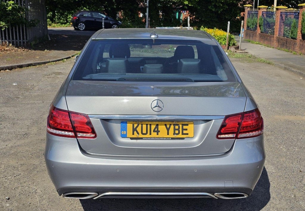 MERCEDES-BENZ E CLASS