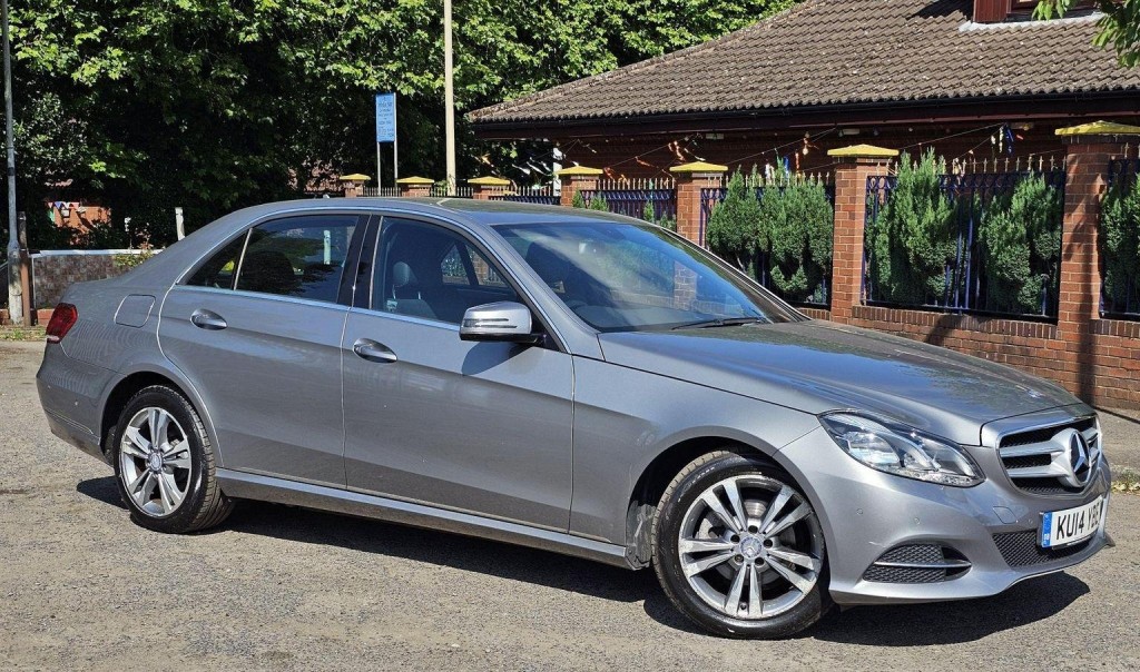 MERCEDES-BENZ E CLASS