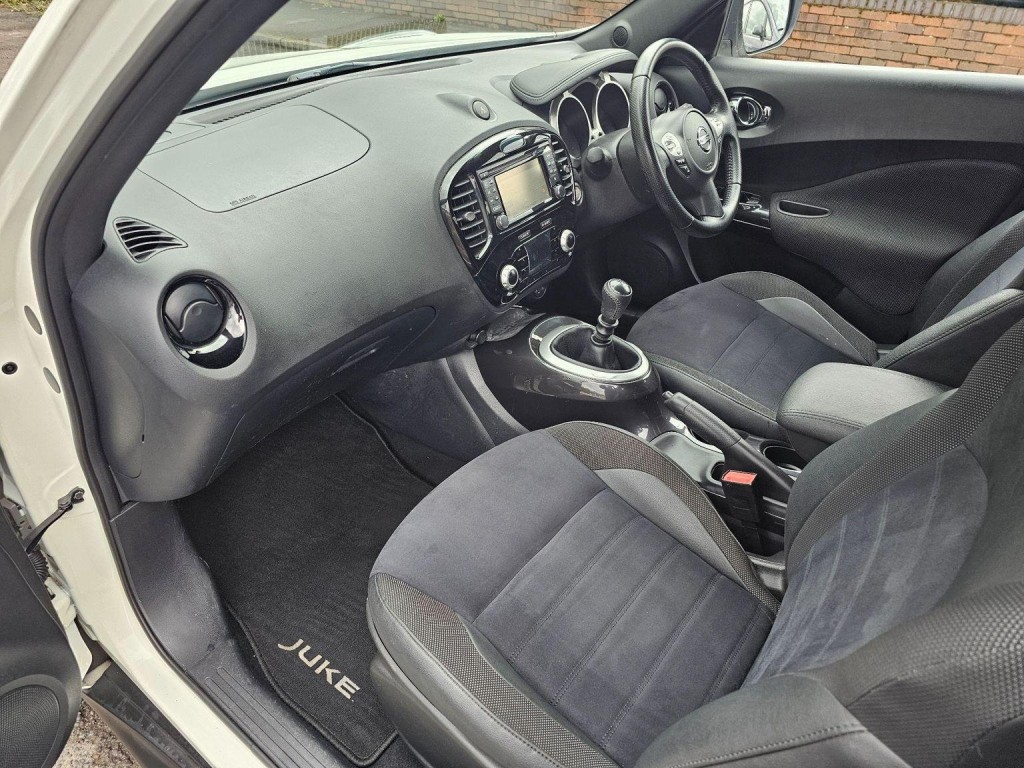 NISSAN JUKE
