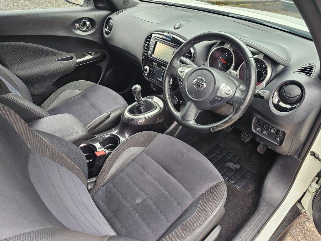 NISSAN JUKE