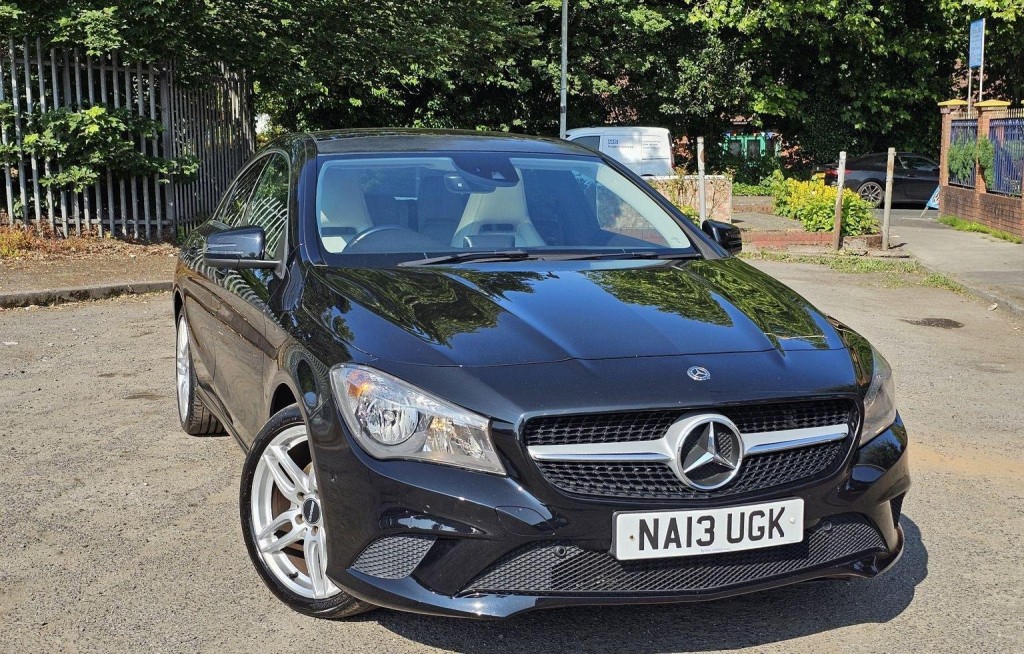MERCEDES-BENZ CLA