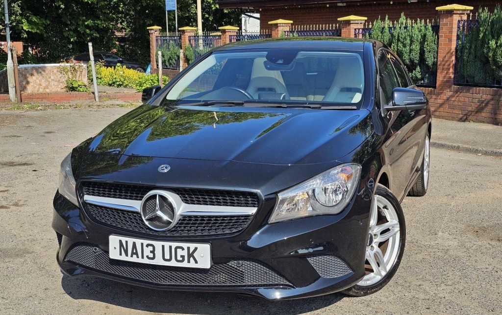 MERCEDES-BENZ CLA