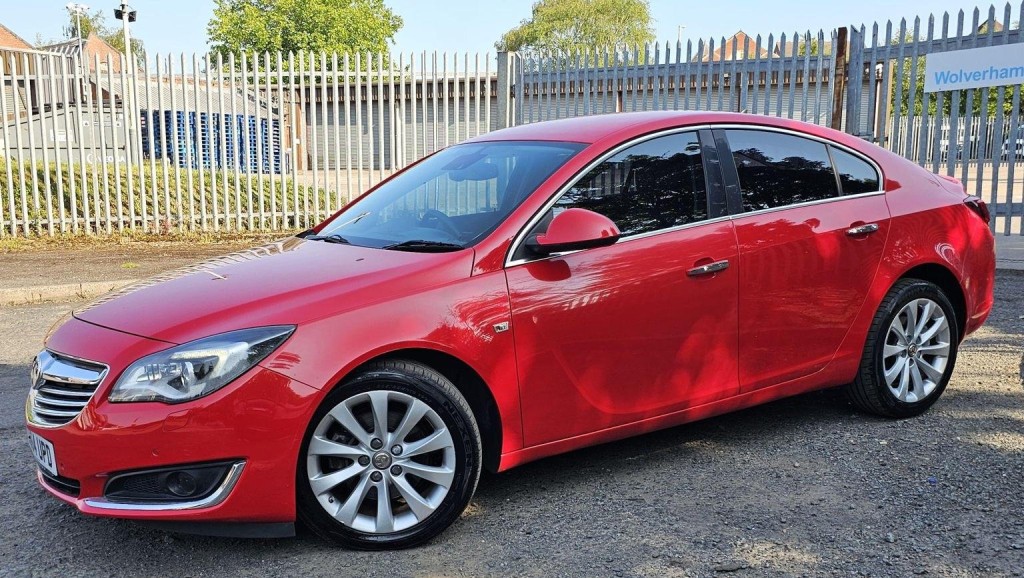 VAUXHALL INSIGNIA
