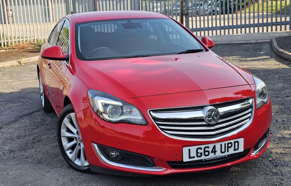 VAUXHALL INSIGNIA