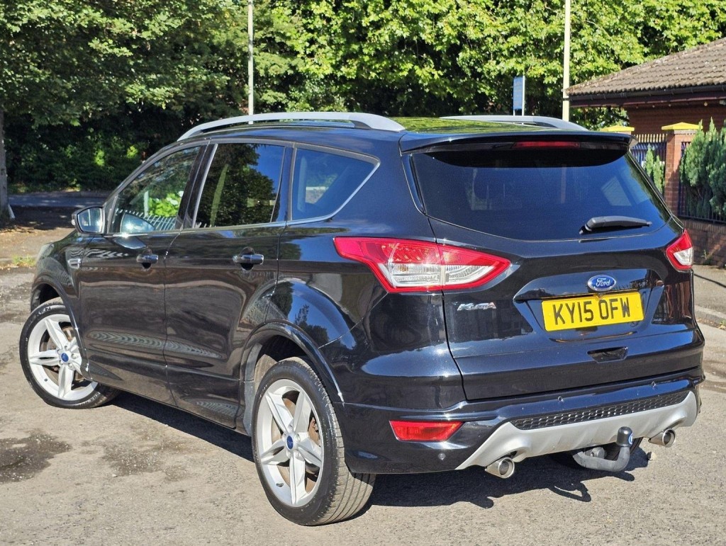 FORD KUGA