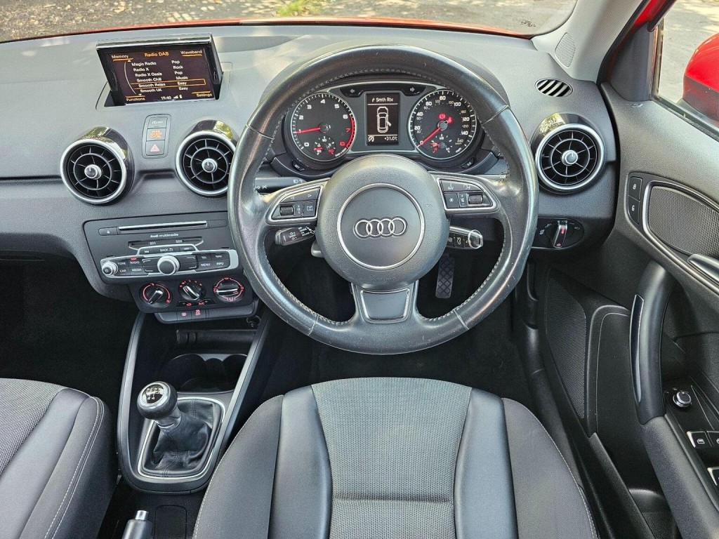 AUDI A1
