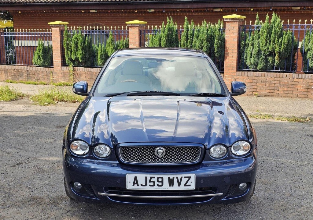 JAGUAR X-TYPE