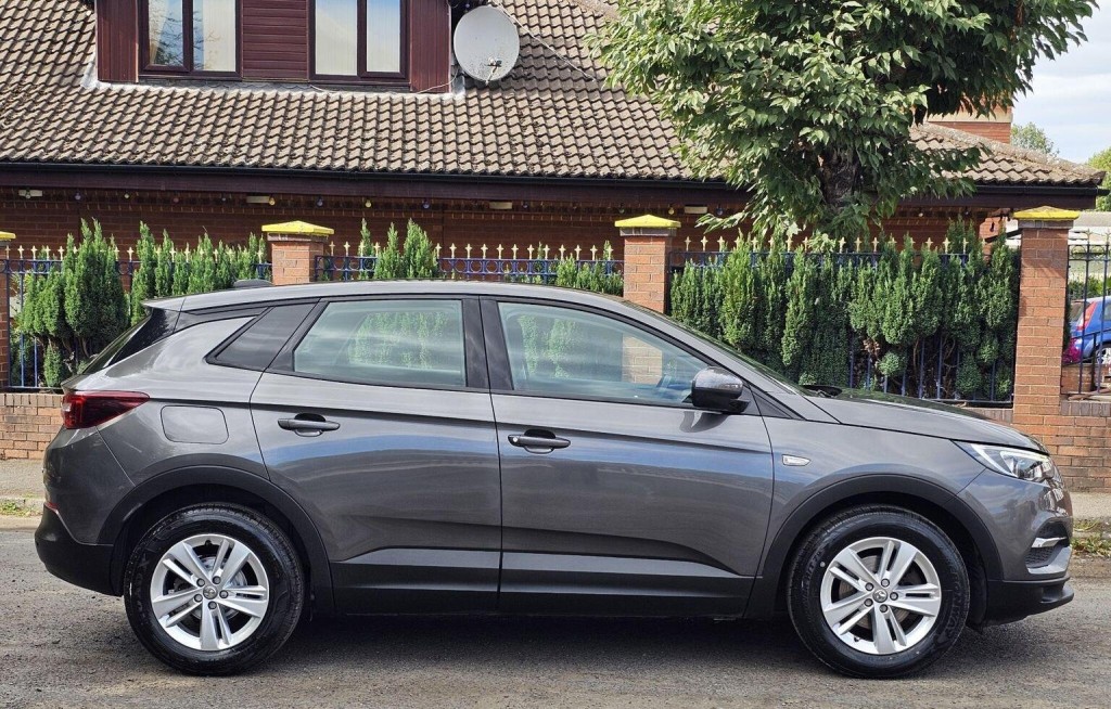 VAUXHALL GRANDLAND X