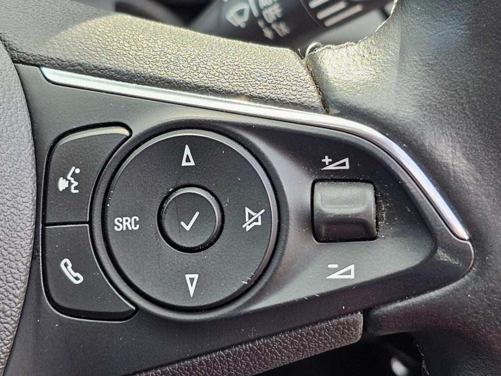 VAUXHALL GRANDLAND X