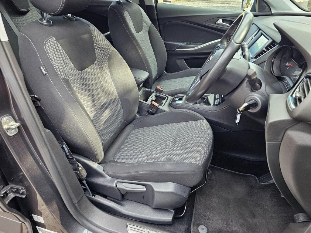 VAUXHALL GRANDLAND X