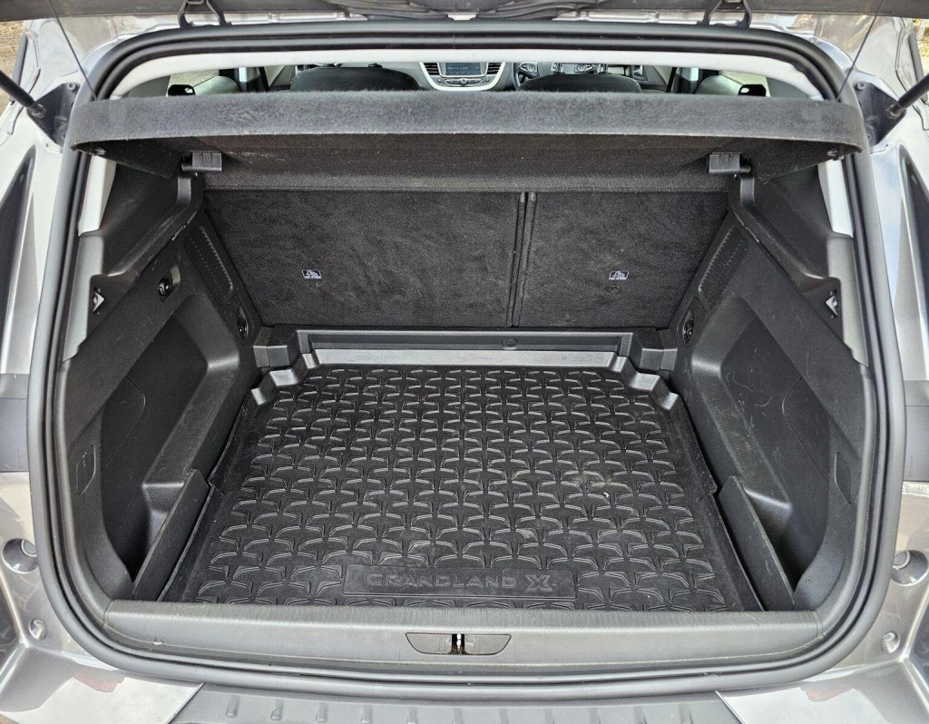 VAUXHALL GRANDLAND X
