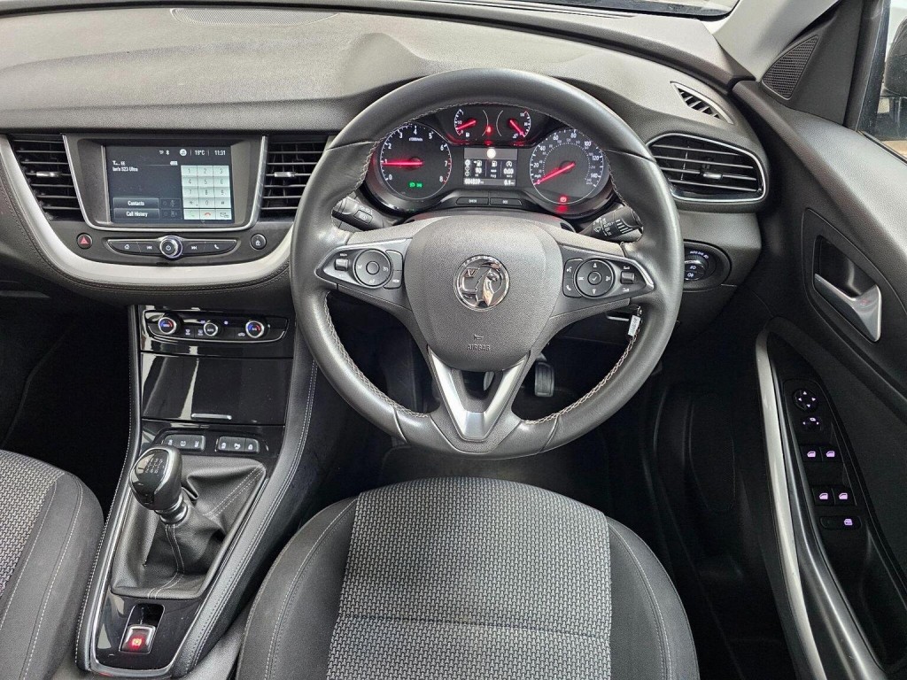 VAUXHALL GRANDLAND X