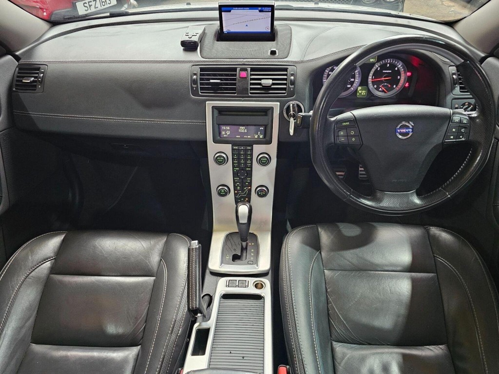 VOLVO C70