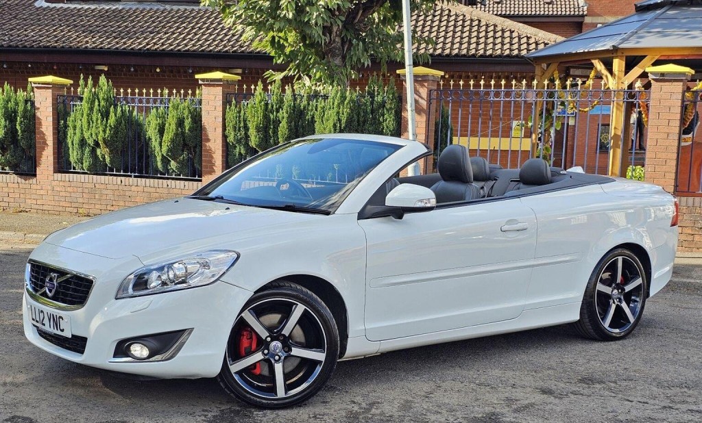 VOLVO C70