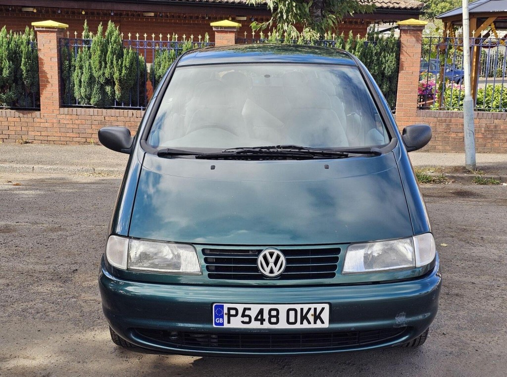 VOLKSWAGEN SHARAN