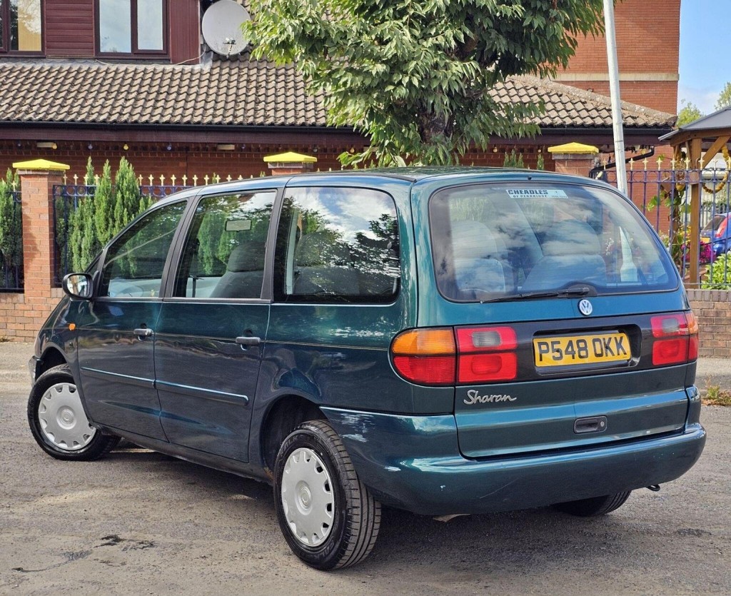 VOLKSWAGEN SHARAN