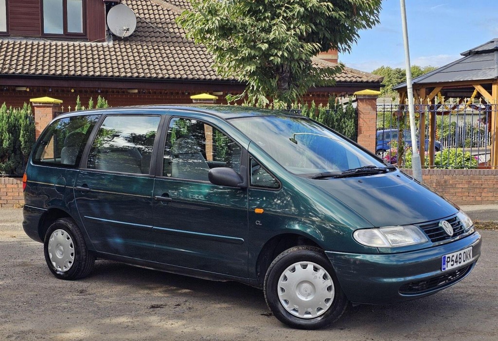 VOLKSWAGEN SHARAN