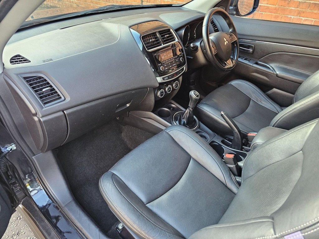 MITSUBISHI ASX