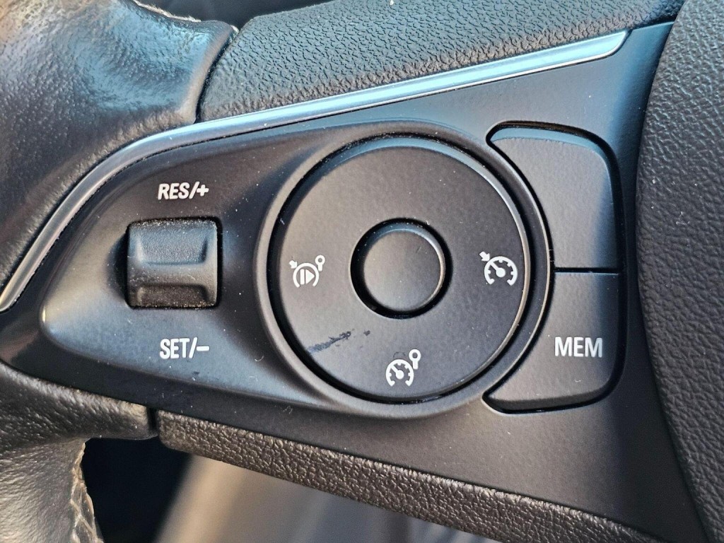 VAUXHALL CROSSLAND X