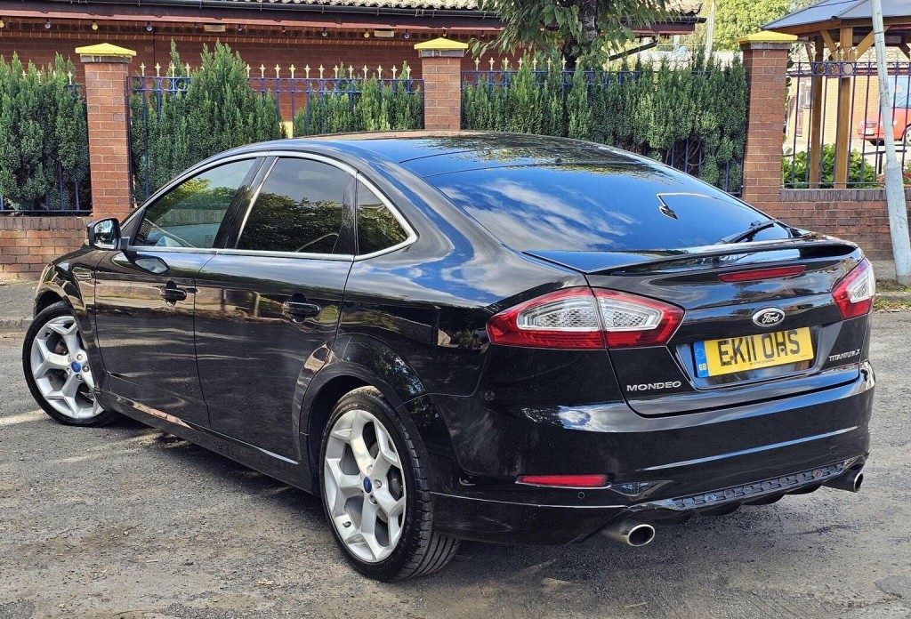 FORD MONDEO
