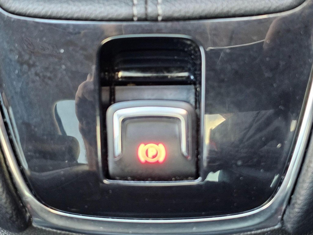 VAUXHALL GRANDLAND X