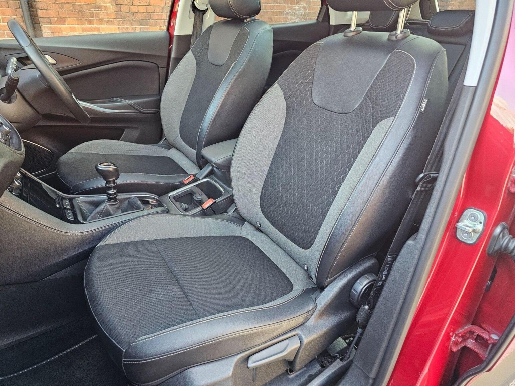 VAUXHALL GRANDLAND X