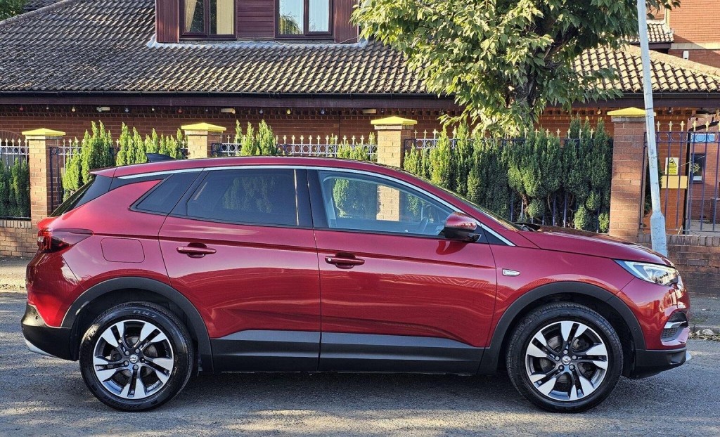 VAUXHALL GRANDLAND X