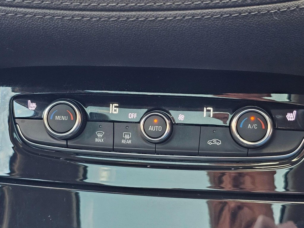 VAUXHALL GRANDLAND X