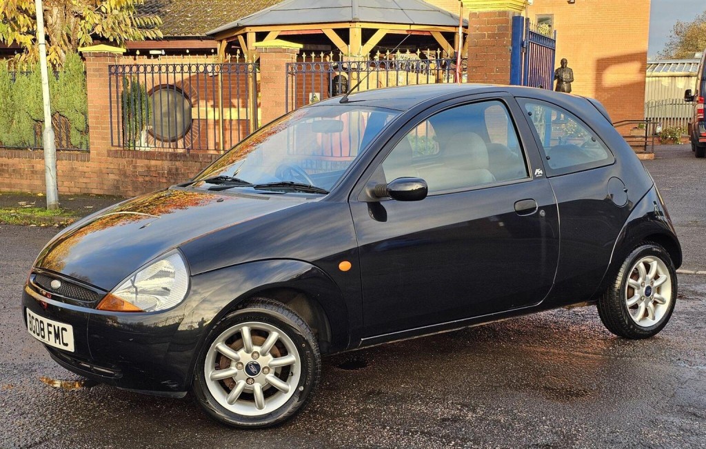 FORD KA
