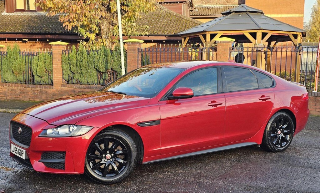 JAGUAR XF