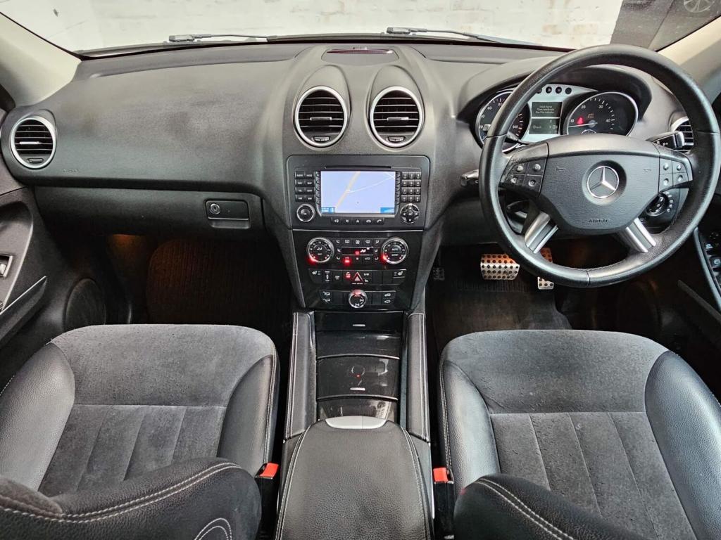 MERCEDES-BENZ M CLASS