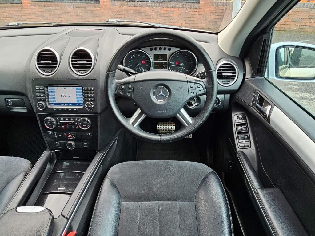MERCEDES-BENZ M CLASS