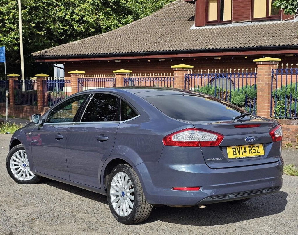 FORD MONDEO