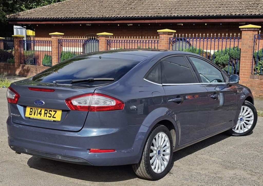 FORD MONDEO
