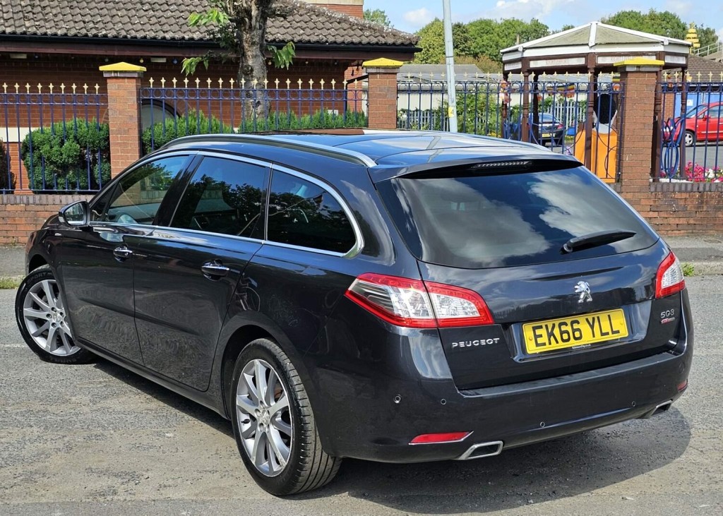 PEUGEOT 508