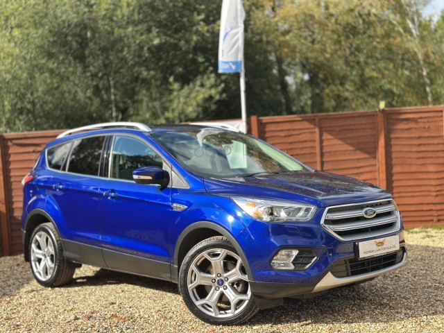 FORD KUGA 2.0 TDCi Titanium Euro 6 (s/s) 5dr