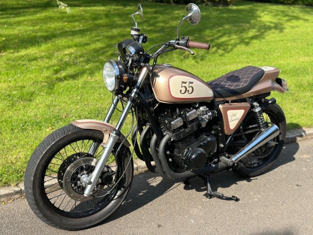 SUZUKI GS750