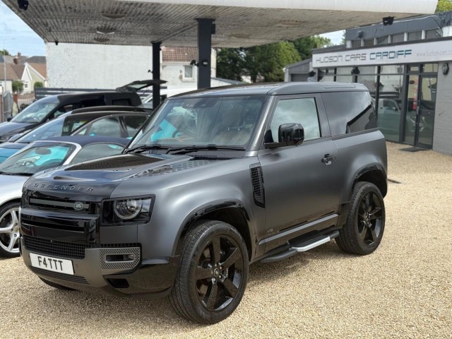 LAND ROVER DEFENDER 90