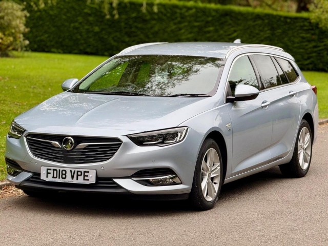 VAUXHALL INSIGNIA