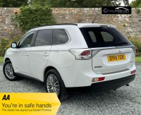 MITSUBISHI OUTLANDER