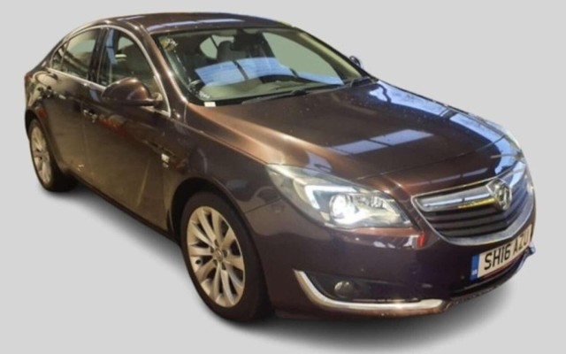 VAUXHALL INSIGNIA
