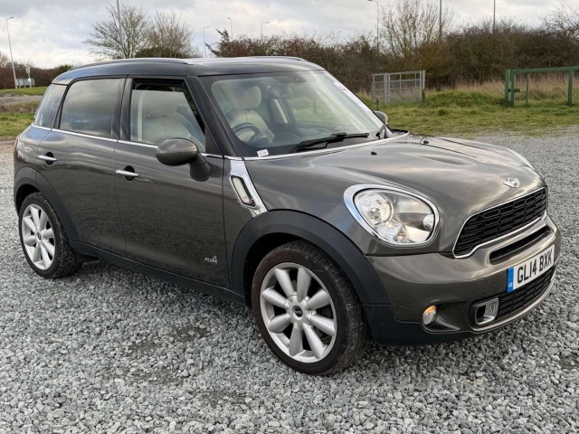 MINI COUNTRYMAN