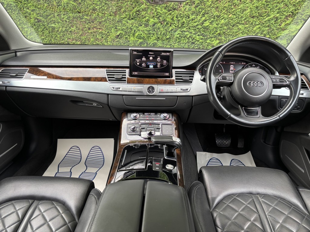 View AUDI A8 3.0 TDI V6 Sport MY16 262